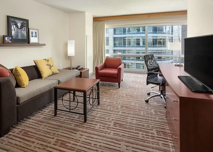 By Marriott Downtown/river North 3* Chicago