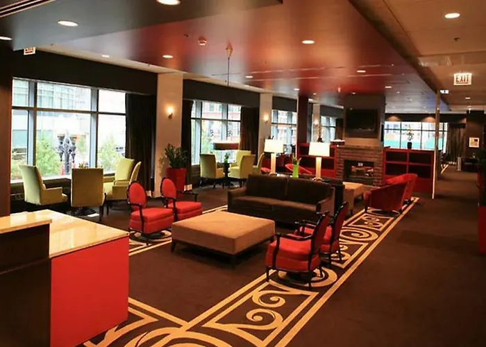 By Marriott Downtown/river North Hotel