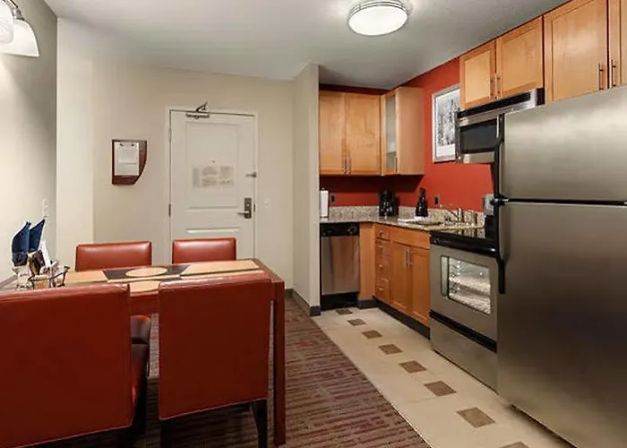 Hotel By Marriott Downtown/river North Chicago