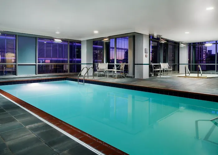 By Marriott Downtown/river North Chicago